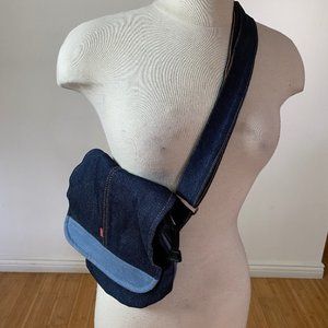 NEW Levis denim shoulder bag